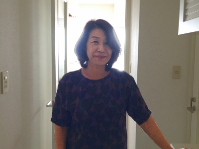 何年も前から、ご依頼いただいている リピーターのお客様(妹様)より ご紹介をいただきました。  作業内容は、テーブルやソファーや お布団などの不用品片付け (軽トラパック)でのご依頼でした。  「妹がいつもよくしてもらっているから、 頼んでみたらと言われて　早速、 お願いさせていただきました。」  作業当初から、妹様と同じように 笑顔で対応していただき  作業後には冷たい飲み物の差し入れに、 写真撮影のご協力まで していただきありがとうございました。     「次回は、別の場所になりますが、 もっと量もたくさんあるので ご相談させていただきます」  と次回のご相談までして いただきました。  その際は、ぜひお力にならせて いただければと思っておりますので よろしくお願いいたします。  ご姉妹様からのご紹介と、 次のご相談までしていただいて  当社の作業に信頼をもっていただき 嬉しい気持ちいっぱいで  次のお客様のところへ 向かいさせていただきました！    【便利屋】暮らしなんでもお助け隊 福岡六本松店のお電話 番号は、電話無料のフリーダイヤル 0120-263-101 です。  今すぐお電話下さい。  お電話お待ちしております。